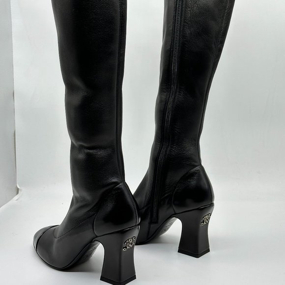 CHANEL 21B Stretch Leather CC Curved Heel Knee High Tall Boots - Picture 8 of 16